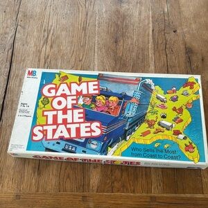Vintage Milton Bradley game of the states